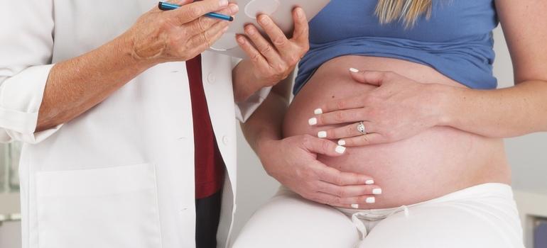 Możliwy związek między autyzmem, a stosowaniem leków przeciwdepresyjnych podczas ciąży