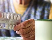 MZ: Seniorzy mają prawo do bezpłatnych leków,...