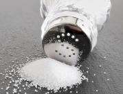 Wysokie spożycie soli wiąże się z podwójnym...